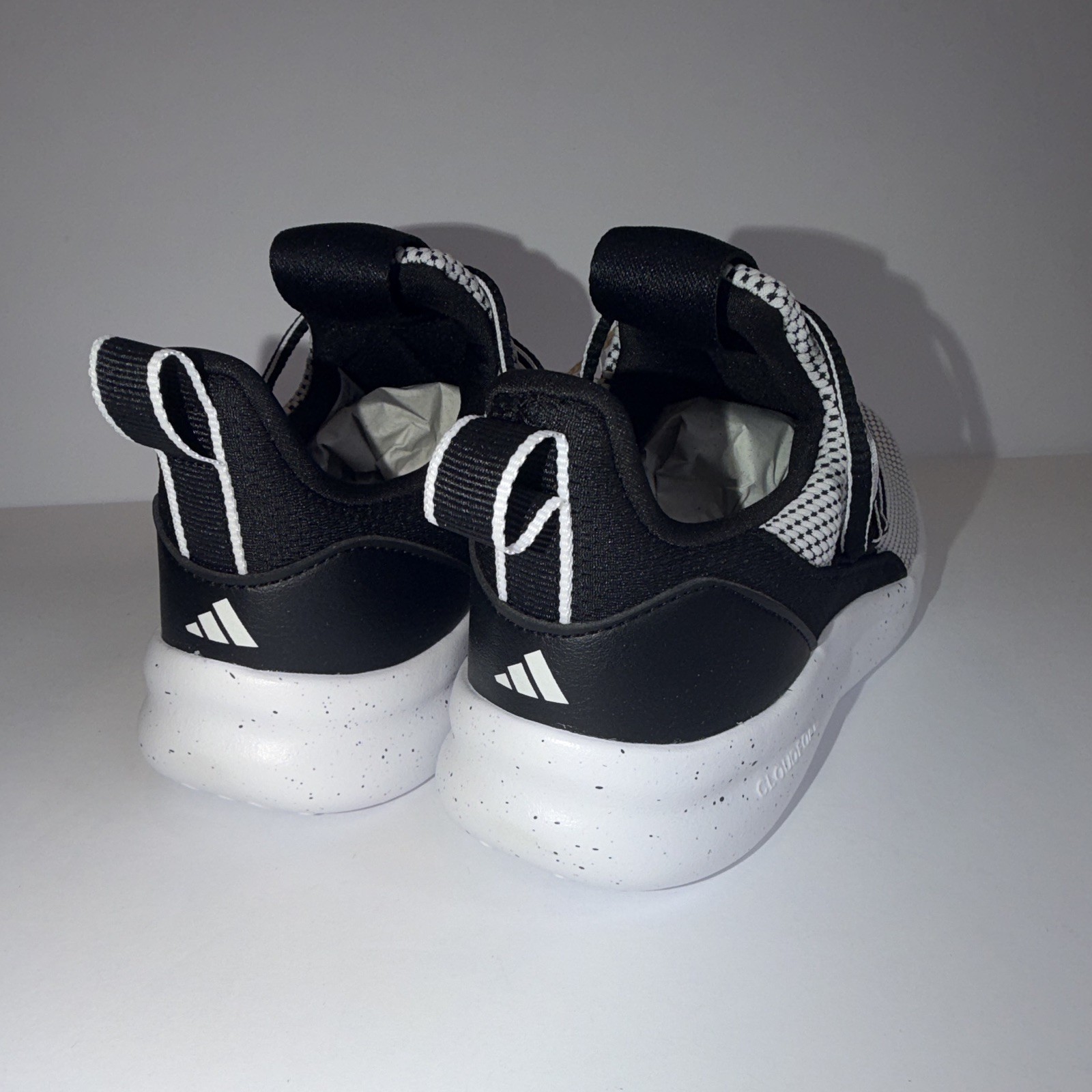 adidas Lite Racer Adapt 7.0 Low Top Slip-On Black/White Kids 3 IE6384