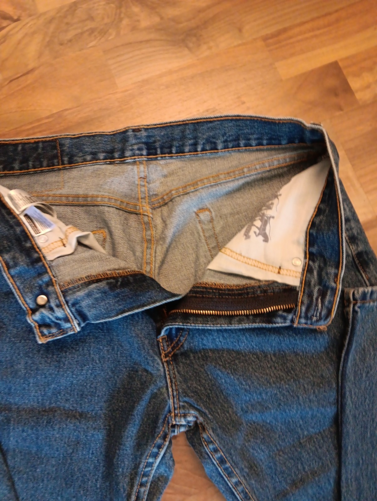 mens levis 505 jeans Waist 31,leg 32