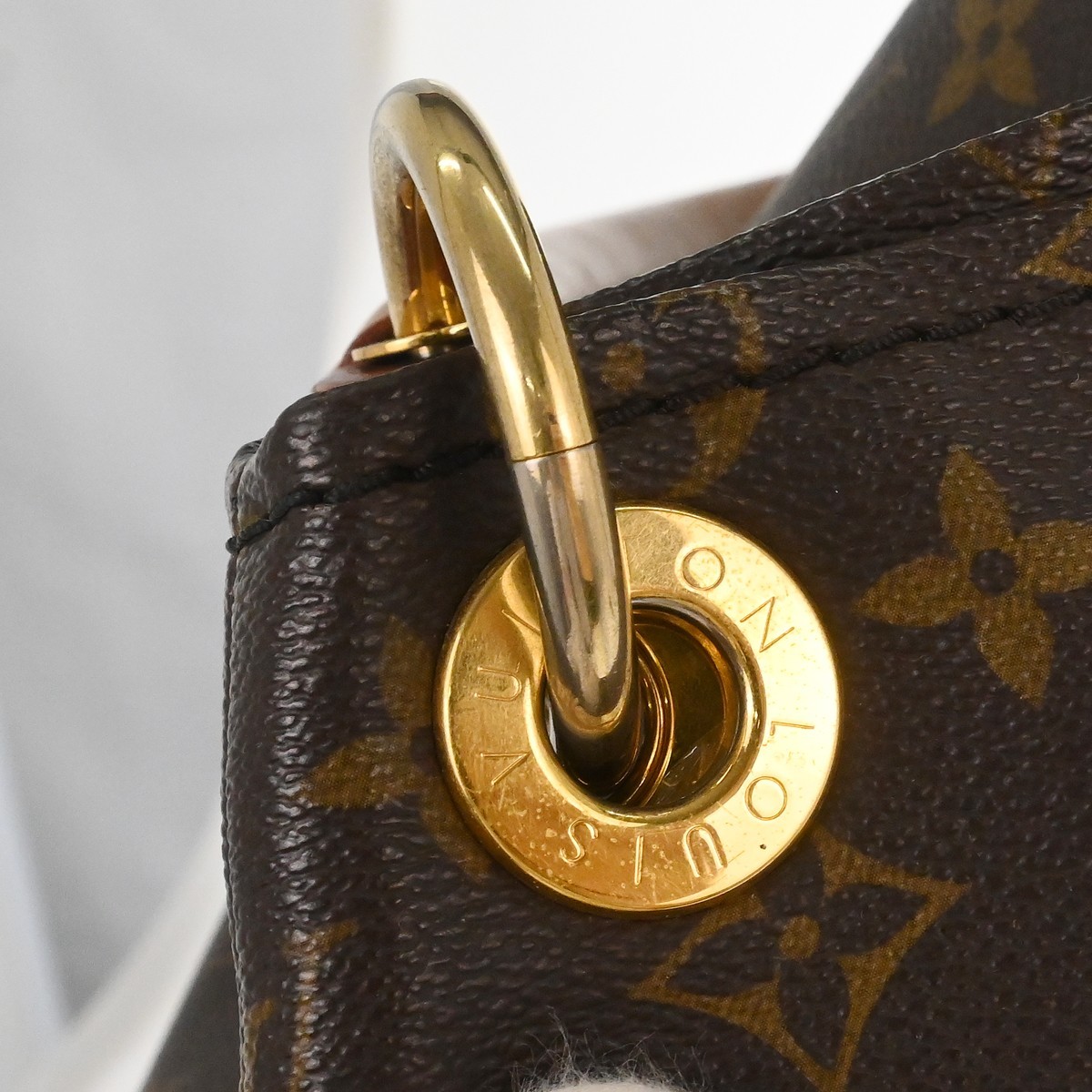 Best04 Louis Vuitton Monogram Artsy MM Handbag M40249 AR0110 YQ08361