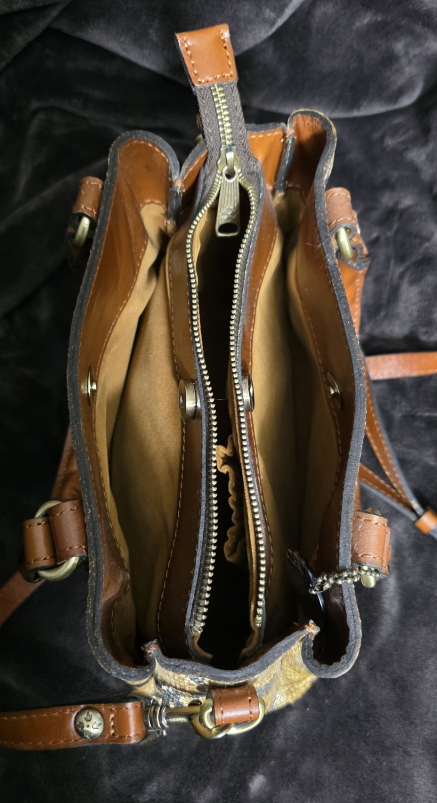 Patricia Nash Tan/Brown/Gray Snake Print Satchel Bag Zip, Detachable Strap