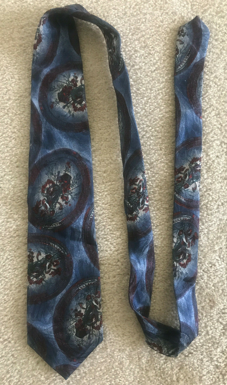 Vtg Renovati Tie Blue Purple Red Floral Made In USA Men’s Vintage EUC 4″