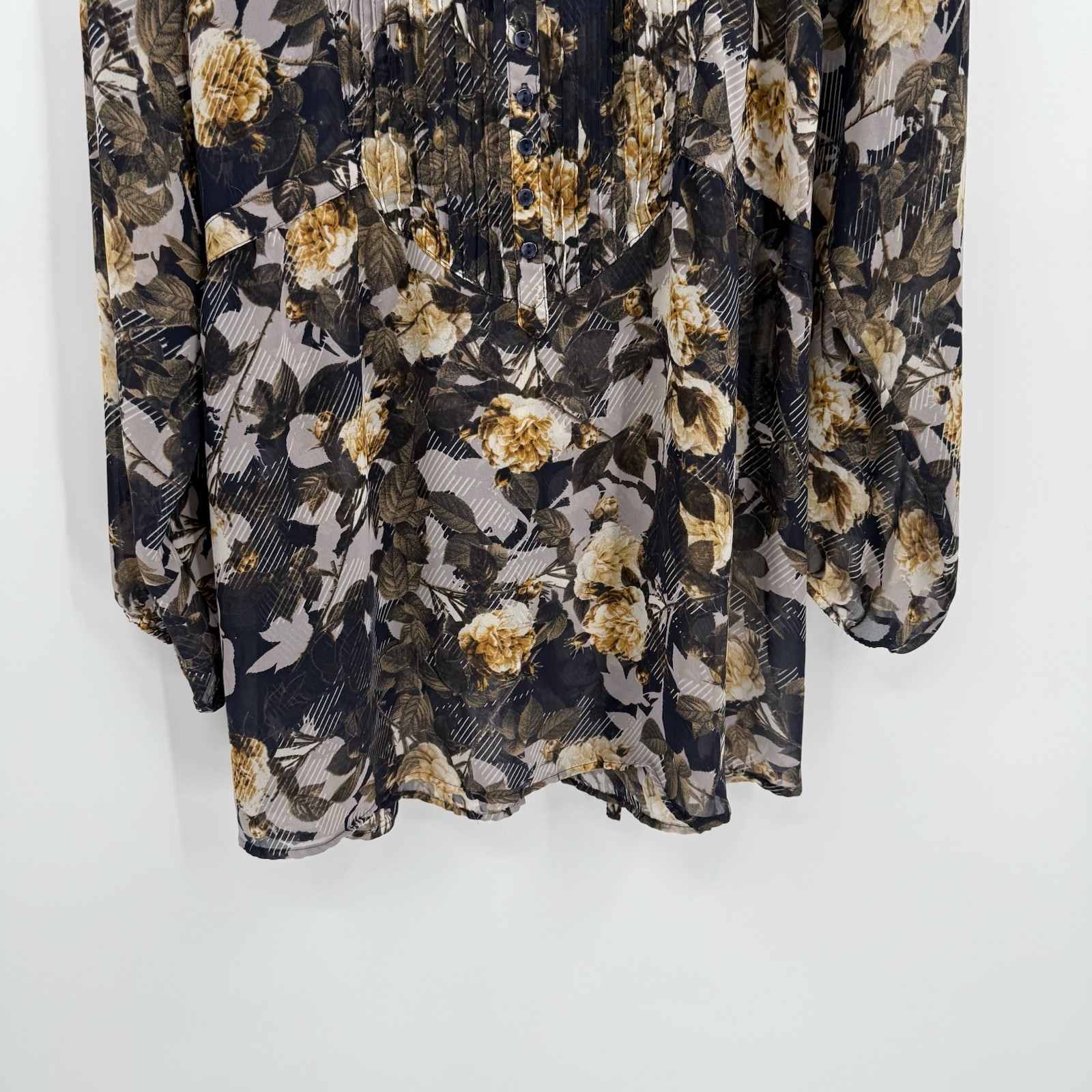Lysse Black Floral Top Plus Size 2X Womens Semi sheer Blouse Long Sleeves