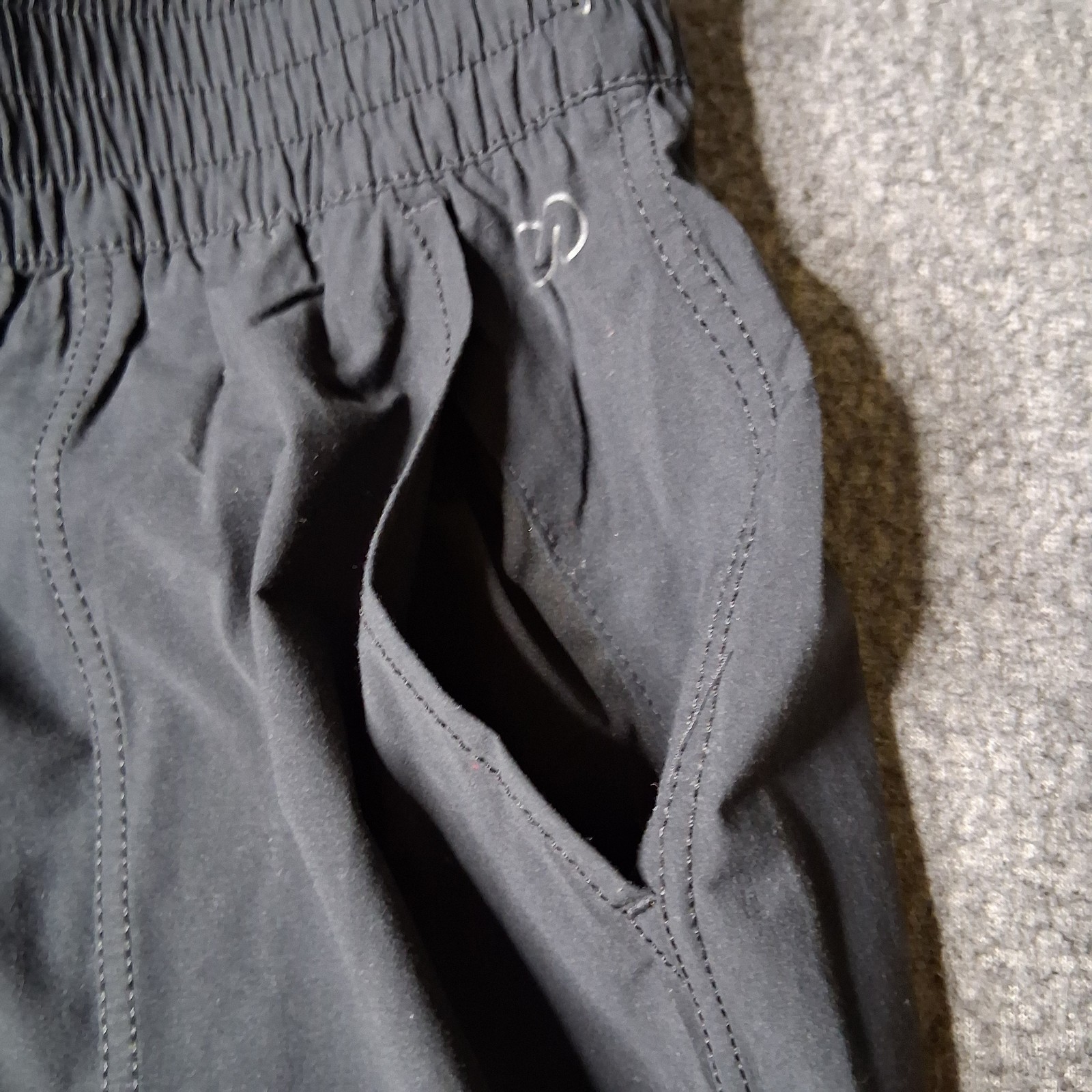 Calia Women’s Black Yoga Pants Size L Tapered Leg Ankle Zip Athletic Pants