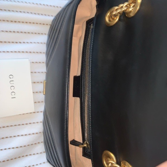 Gucci Marmont GG Matelasse bag Small Black leather Gold Chain