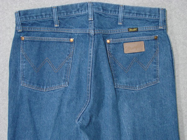 TD11409 USA **WRANGLER** 13MWZ STRAIGHT LEG JEANS 38×30 (msr 37″x30″)