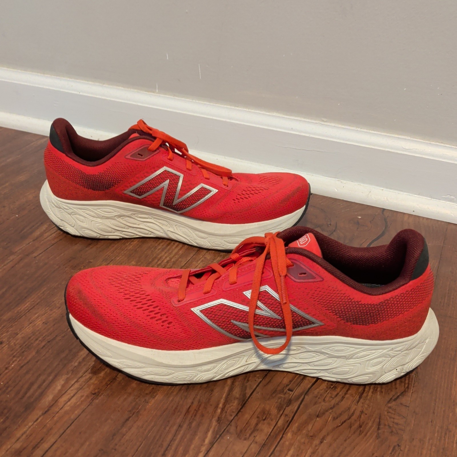 Used New BalanceMens Fresh Foam X 880 V14 Neo Flame , US 11.5