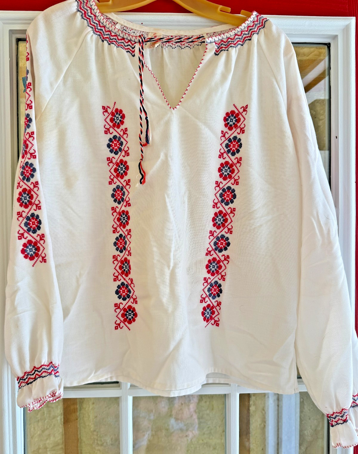 Vintage Hungarian Folk Embroidered Blouse HUNGAROCOOP Authentic Size 42 Womens!