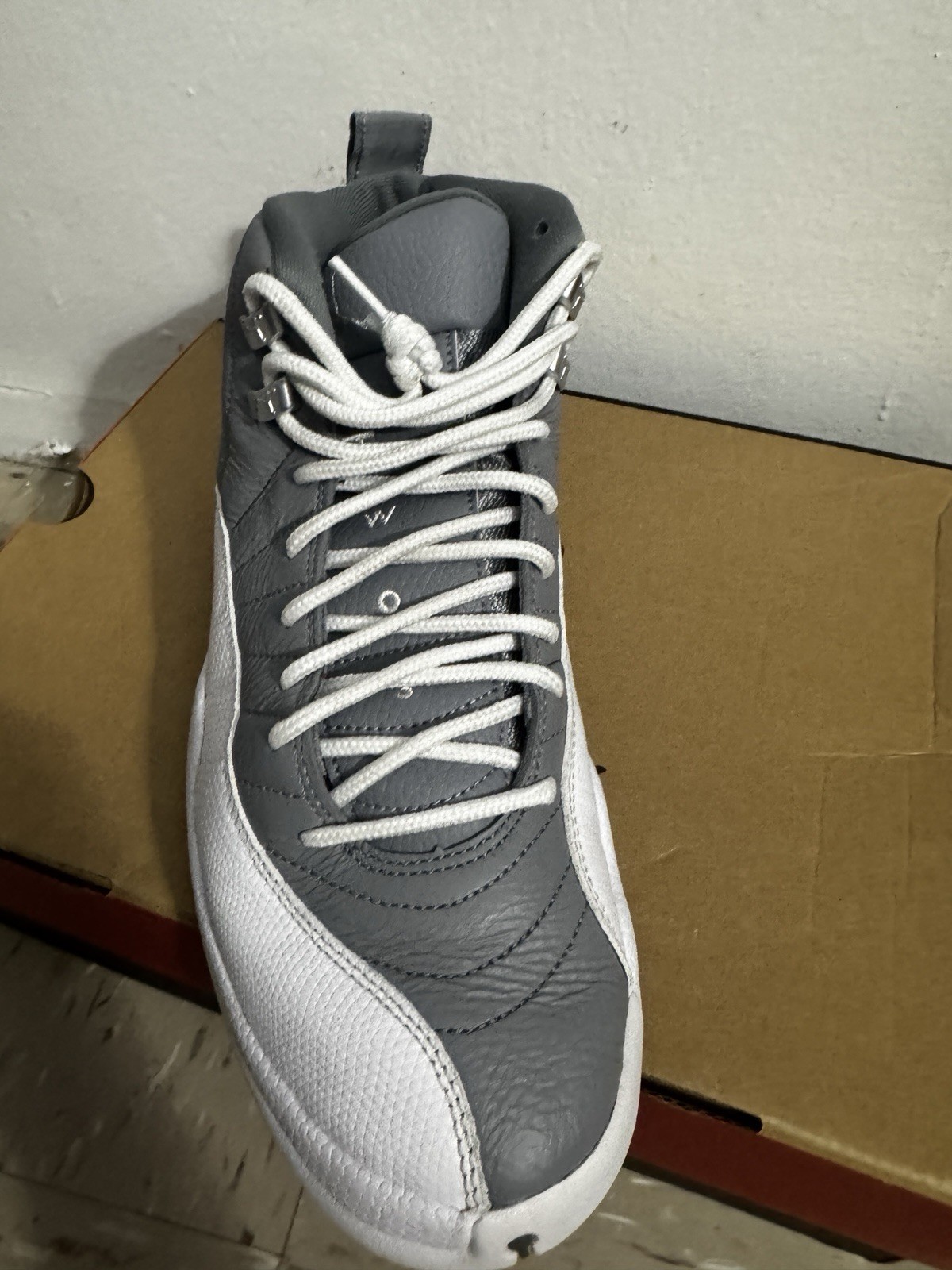 Jordan Air Jordan 12 Retro Stealth Gray/White Men’s High Top 2022 CT8013-015
