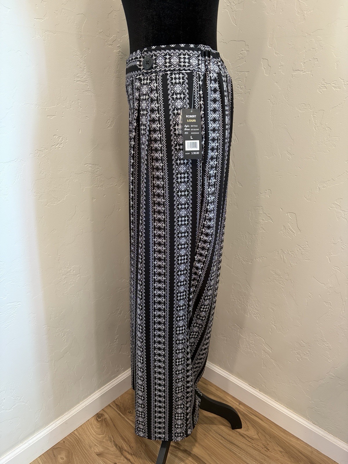 Robert Louis Women’s Black White Geometric Flat Front Wide-Leg Pants L