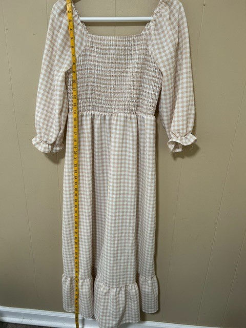 Indigo Rose Gingham Maxi Dress M Beige Smocked Cottagecore Prairie Milkmaid