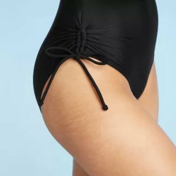 Kona Sol Women’s Adjustable Side One Piece Swimsuit Black M