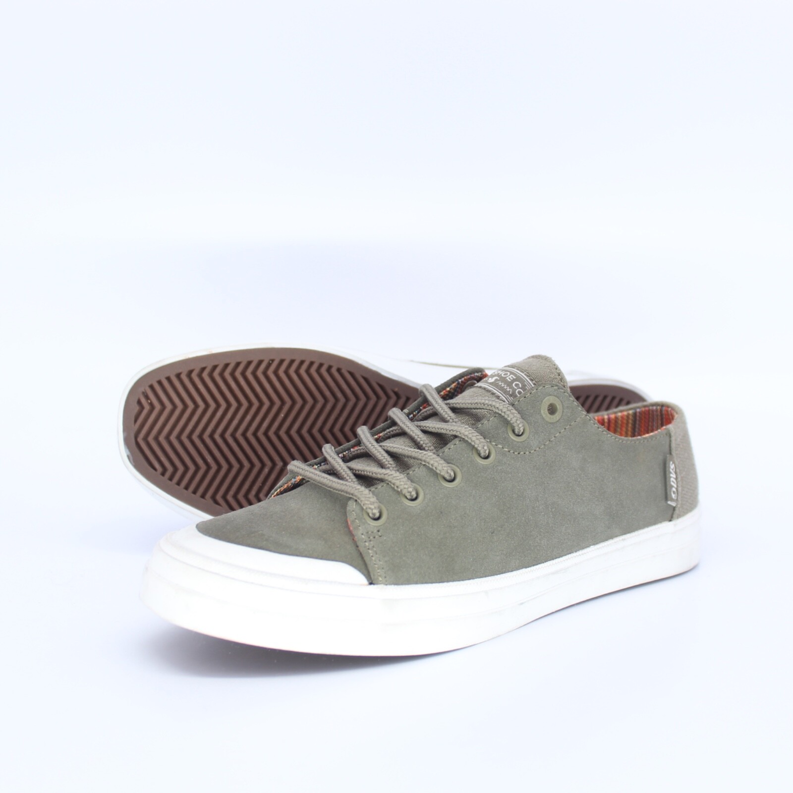 DVS SHOES EDMON WOMEN SNEAKER US 6 OLIVE