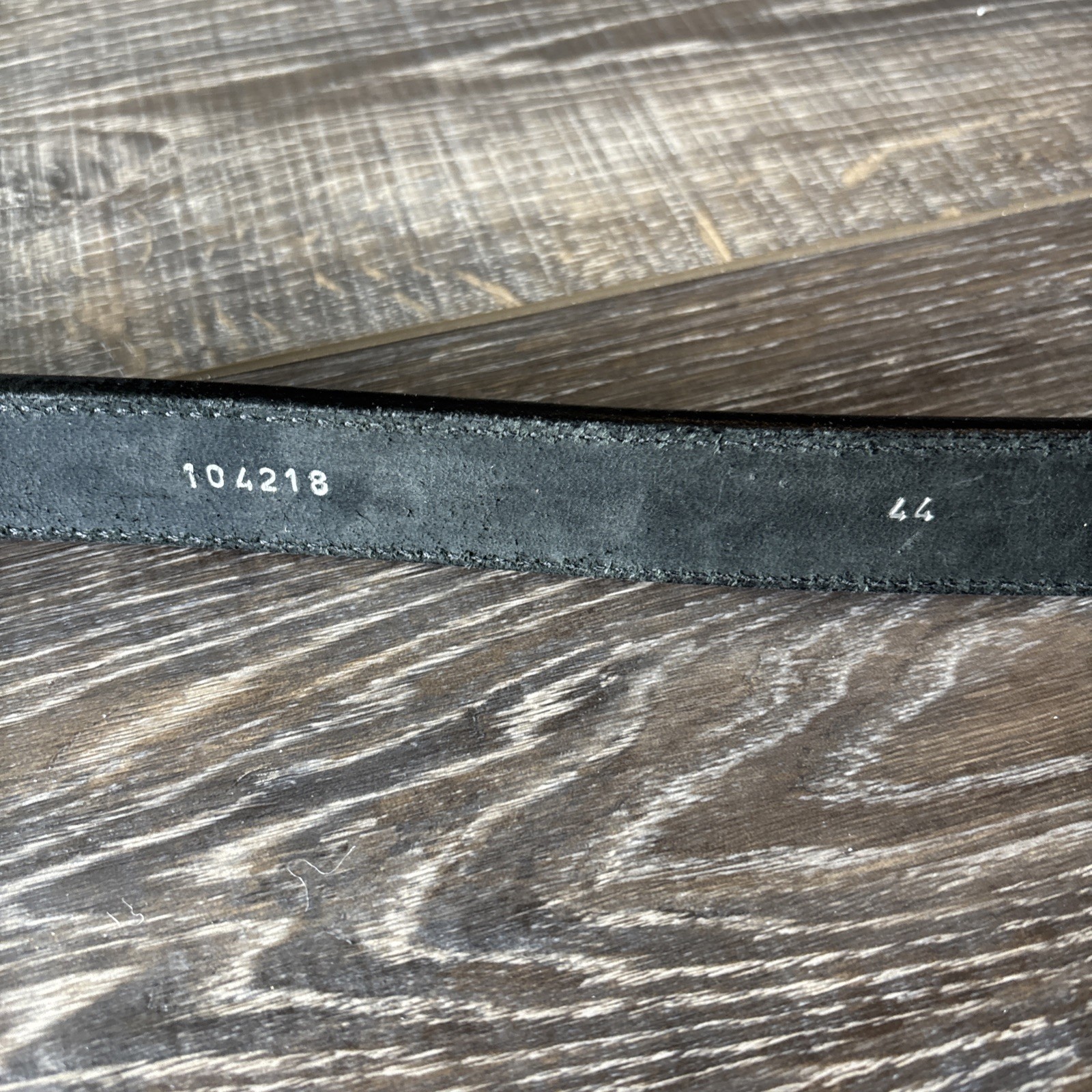 BULLHIDE BELTS MENS BLACK LEATHER DOUBLE STITCHED SOLID BELT SIZE 44 MADE IN USA