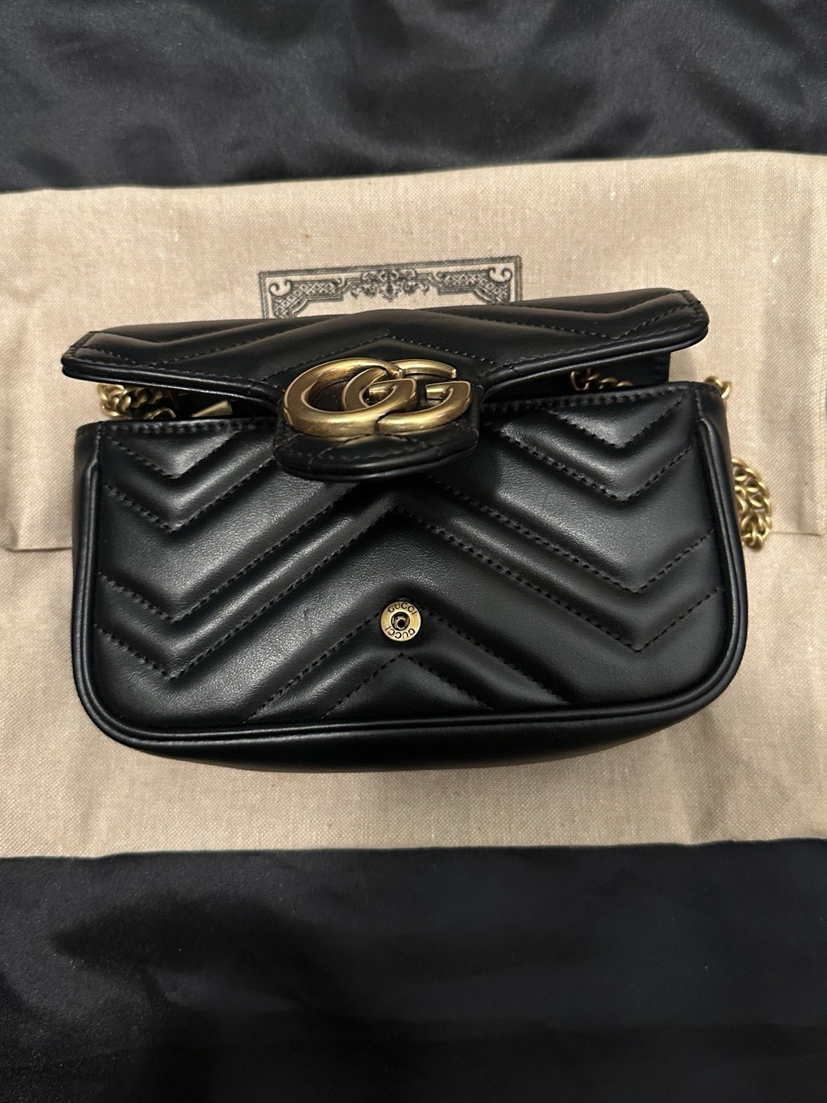 GG Marmont Matelasse Leather Super Mini Shoulder Bag
