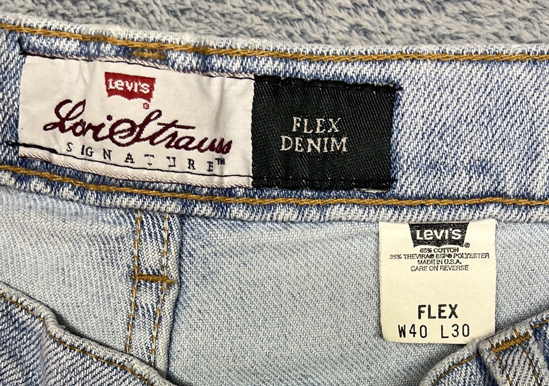 90’s Jeans Levi’s 540 Made in USA Brown Tab Light Wash Distressed Denim Sz 40X30
