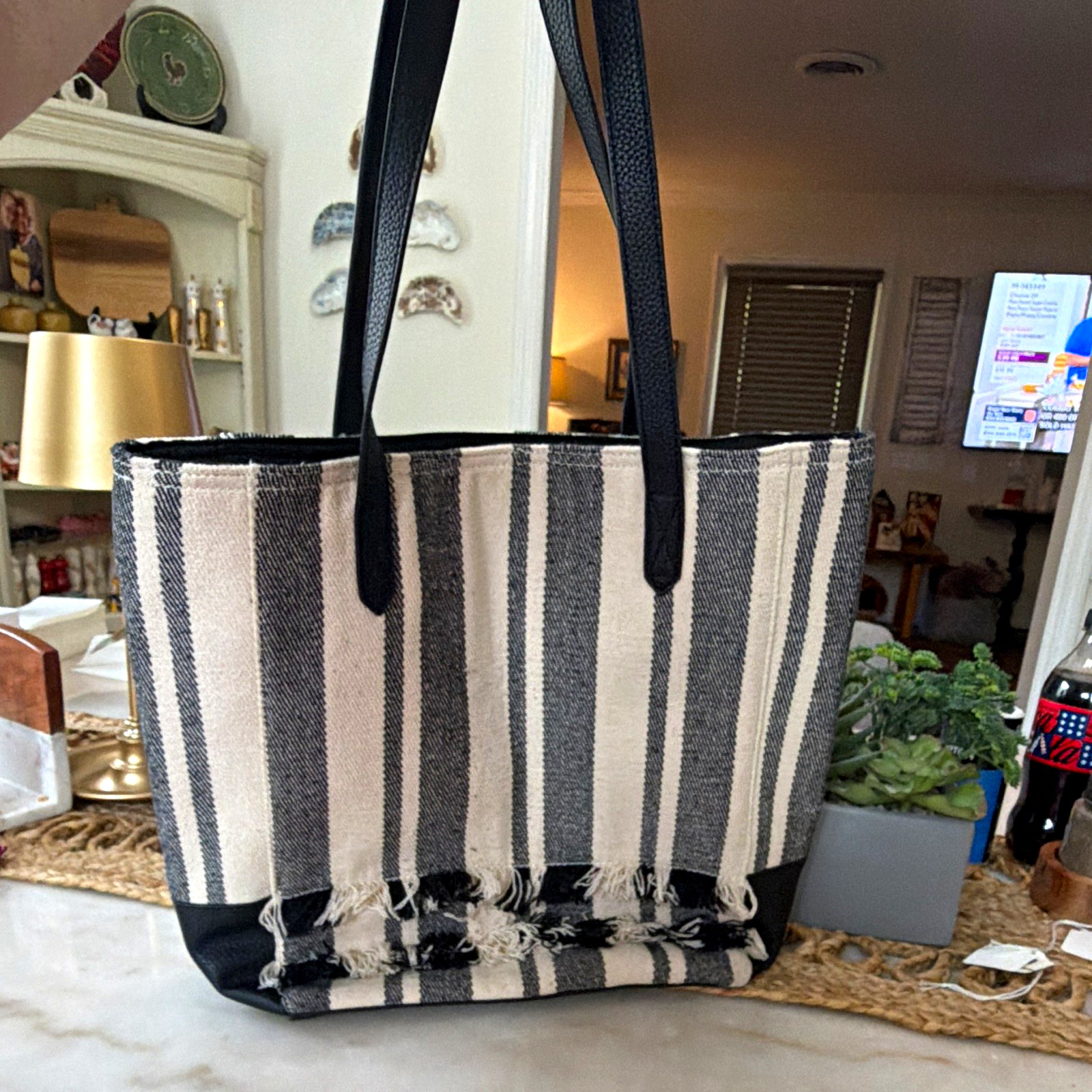 Old Navy Striped Tote Bag Black/Beige Tassel Double Handles Leather Bottom