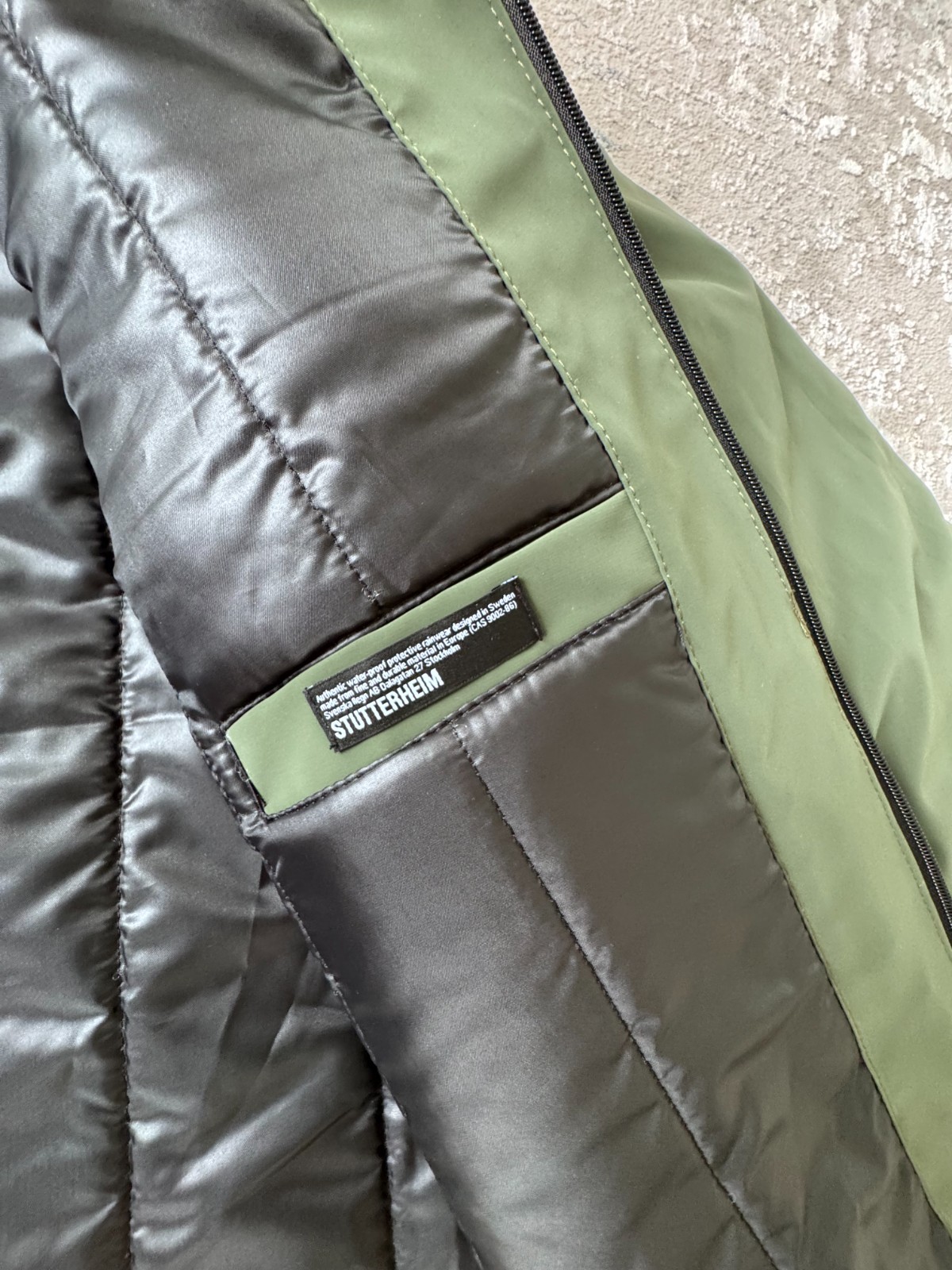 Stutterheim Stockholm Men’s Matte Winter Green Coat New With Tags