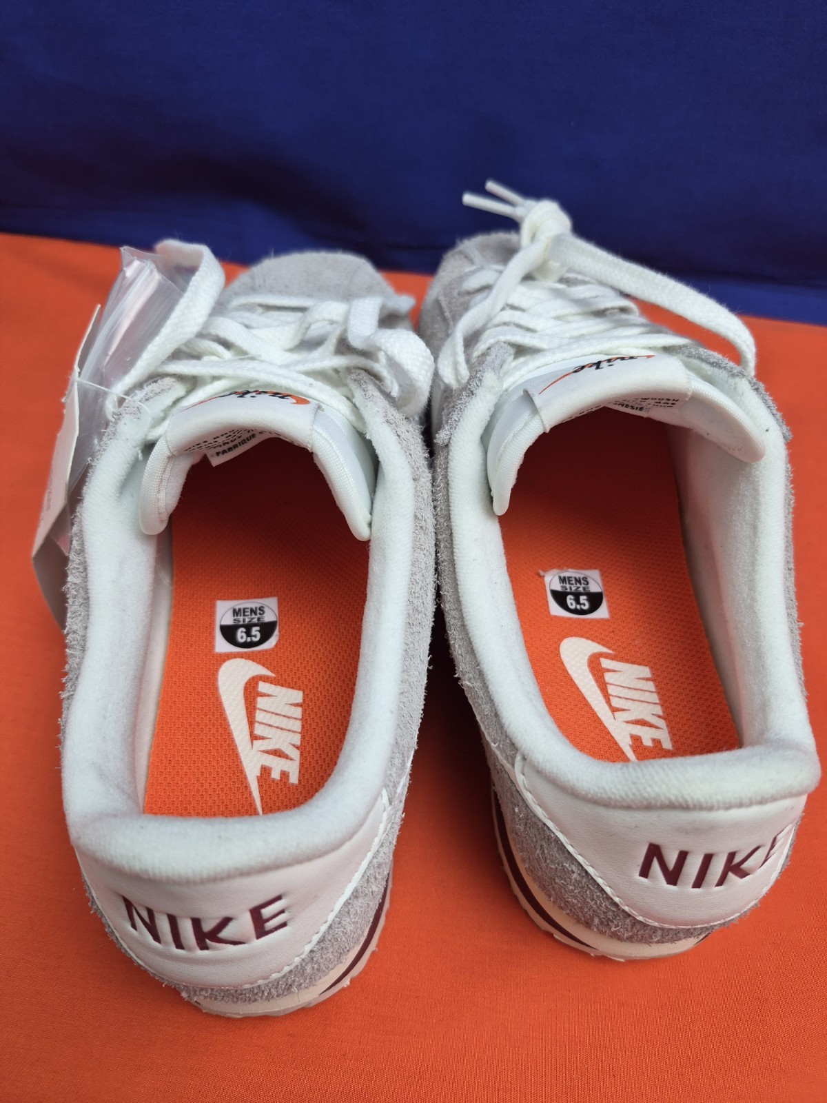 Nike Cortez SE HF3142-001 Suede Sneaker College Grey Team Red Men’s