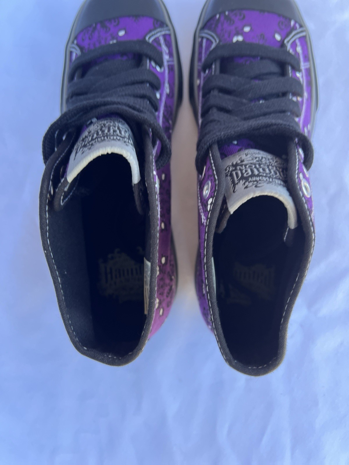 Disneyland Haunted Mansion 40th Anniversary High Top Canvas Sneakers Size 8