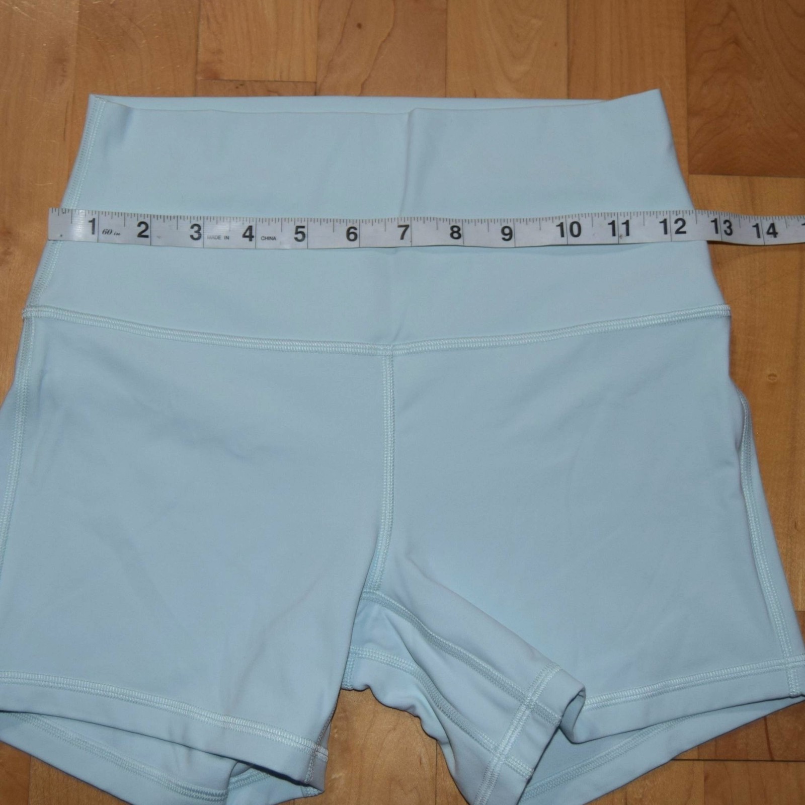 Lululemon Align High-Rise Short 4″ Inseam Women’s Sz 6 Shorts – Ideal Mint