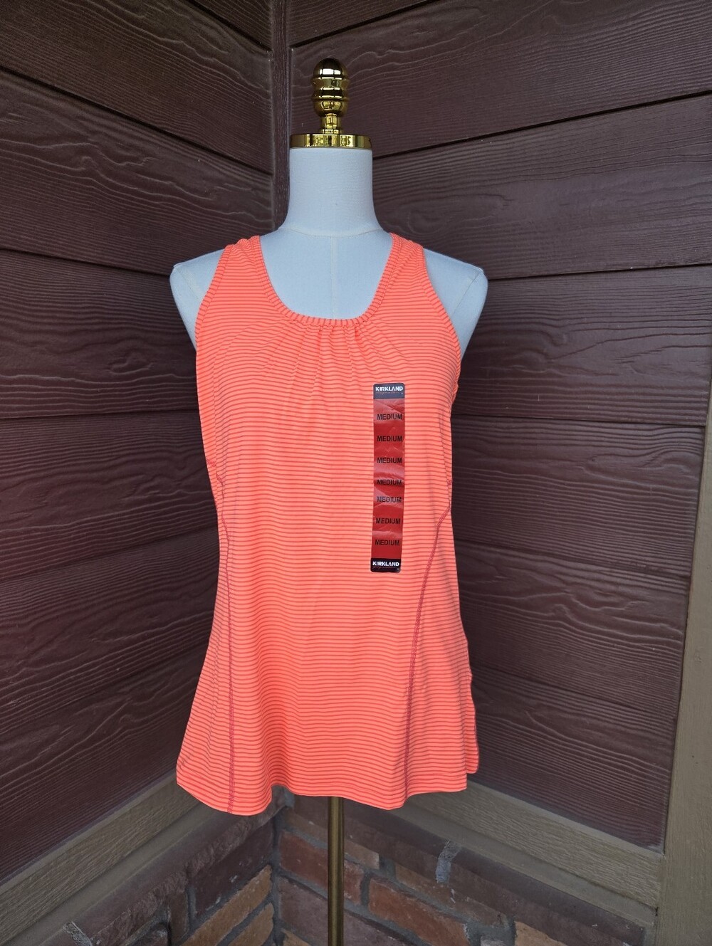 NWT Kirkland Signature Coral Stripe Performance Tank Top Women’s Size Medium