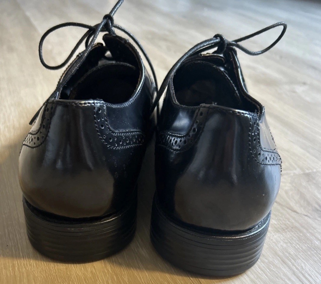 Johnston & Murphy Wing Tip Oxford Black Leather 9 M