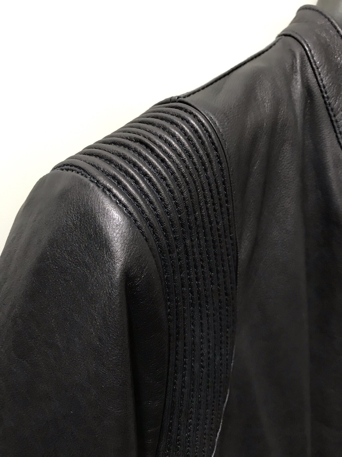 Masterpelle Italian luxury leather bike jacket L( Slim 42/41~Full40 US) NWT$1950