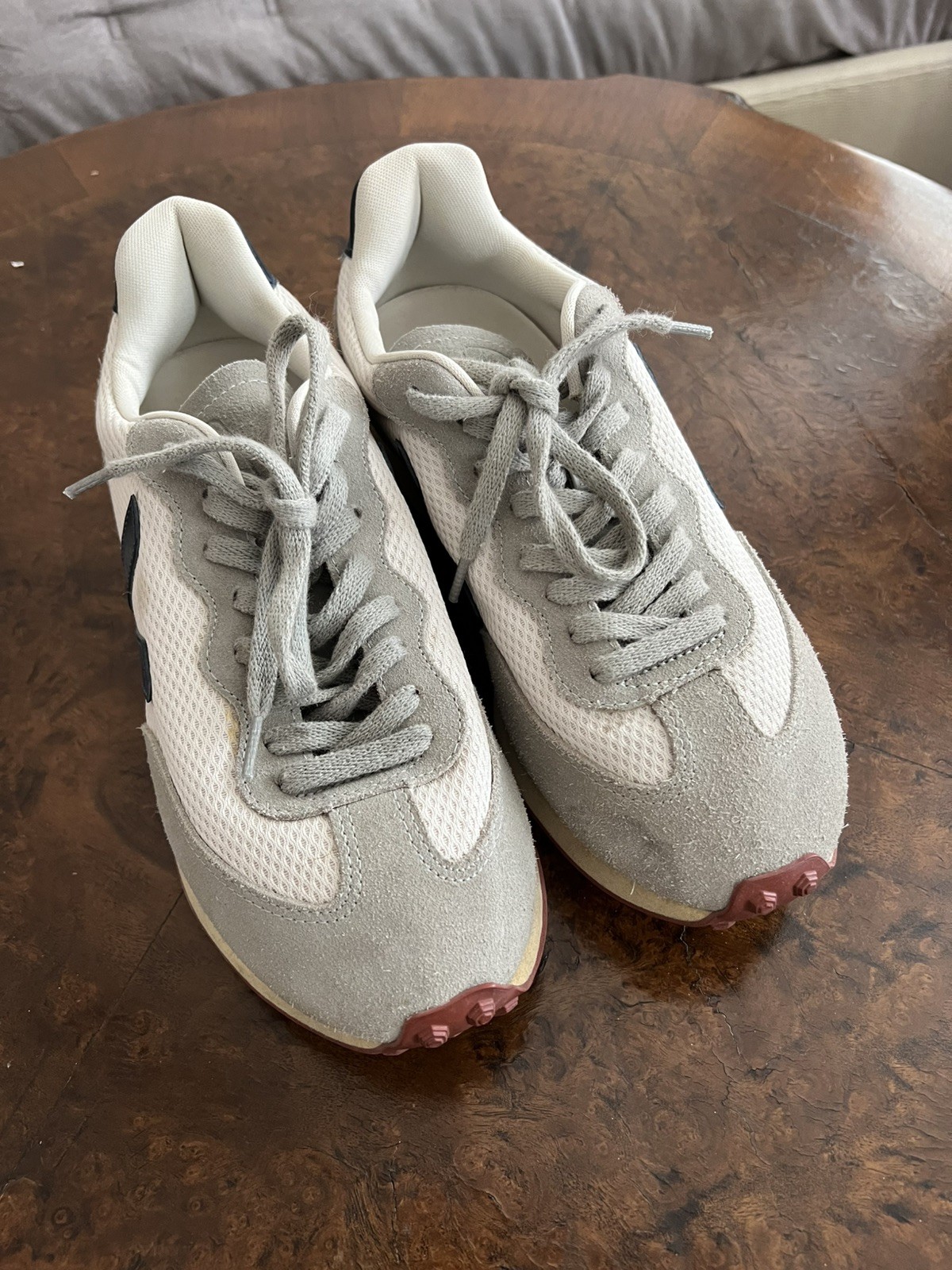 Gravel Nautico Mesh Sneakers by Veja size 9.5
