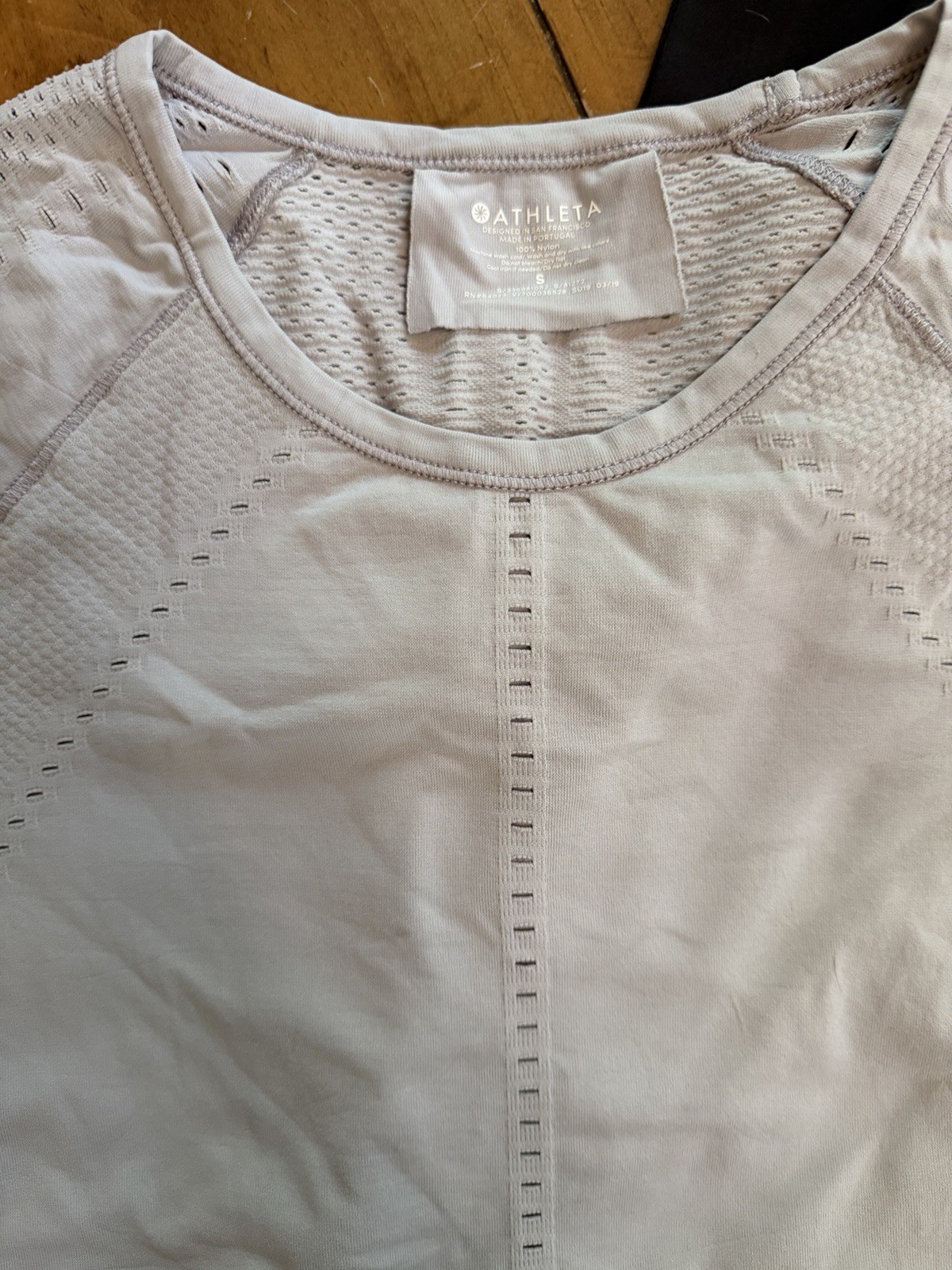 Athleta 2-Piece Yoga Set Mesh Crew Top & Salutation Stash Flare Pants S