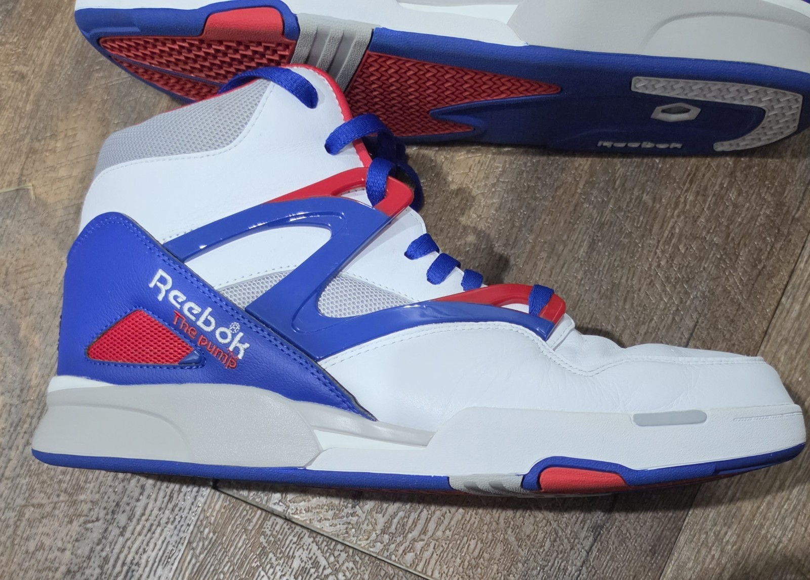 Reebok Pump Omni Zone II Hexalite Red White Blue Men’s Size 15 HO1315