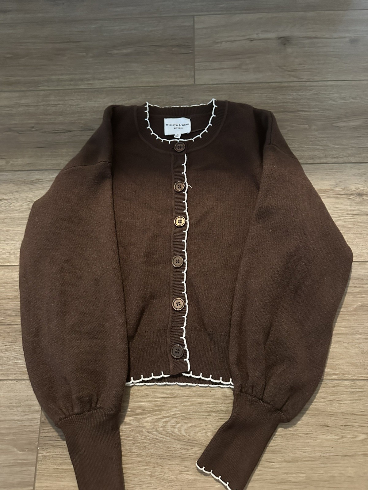 WILLOW and WIND Cardigan Sweater Small Chocolate Brown, Long Sleeves