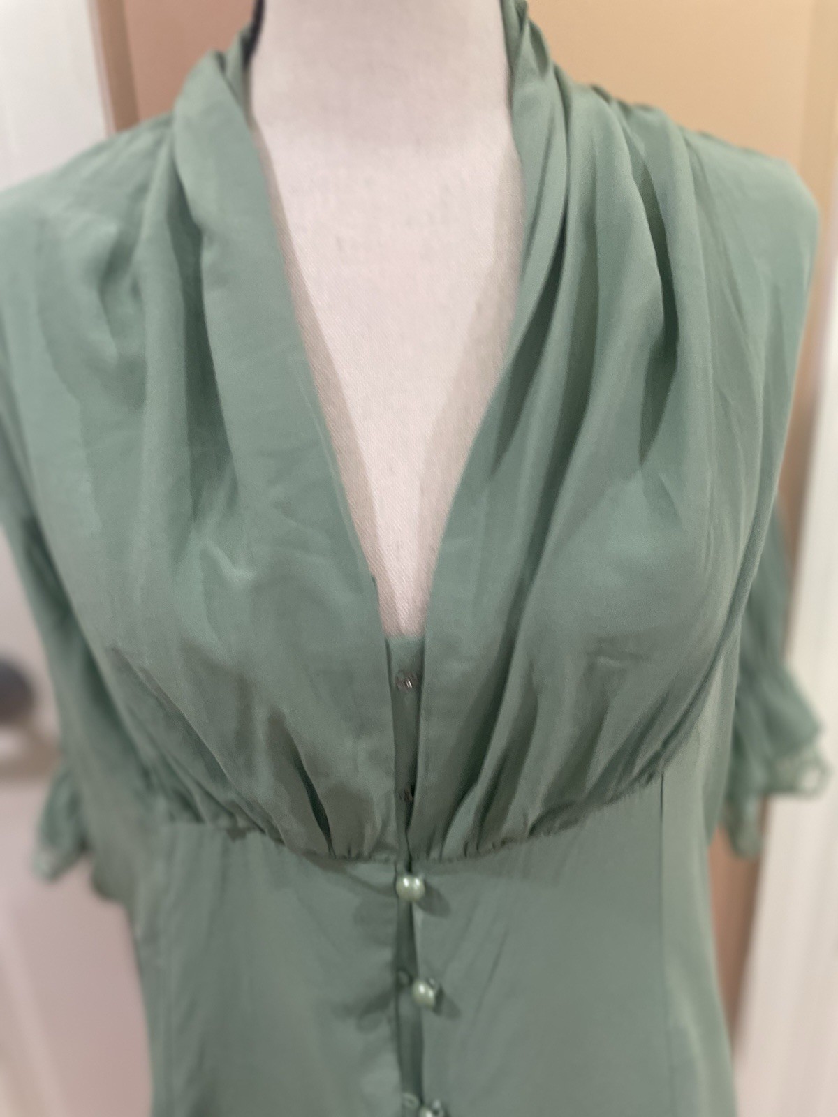 NWT Scarlet Darkness Sage Green Gothic Cowl Neck Lace Cuff Back Corset Blouse XL