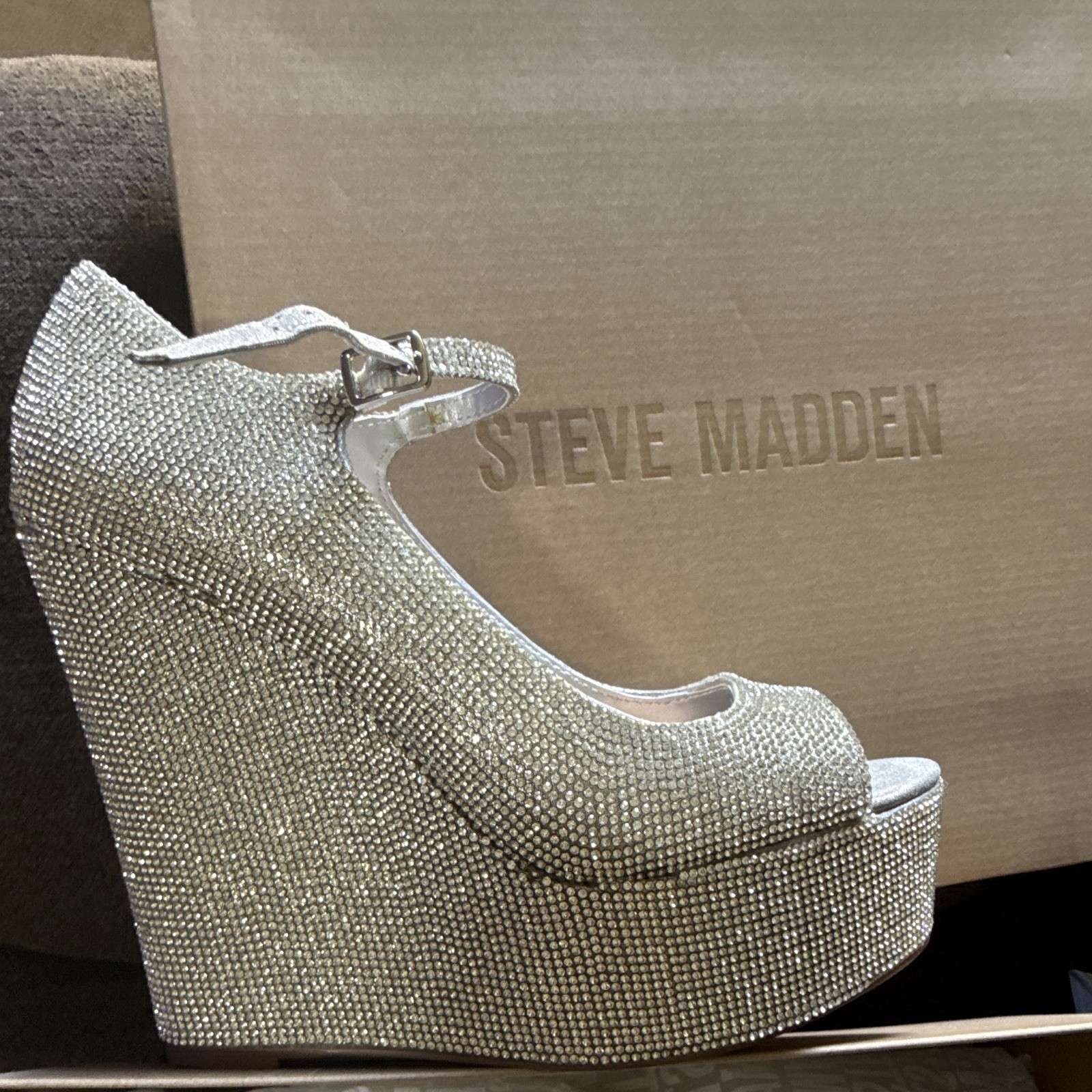 Steve Madden Silver Rhinestone Platform Wedge Open Toe Ankle Strap Heel 9