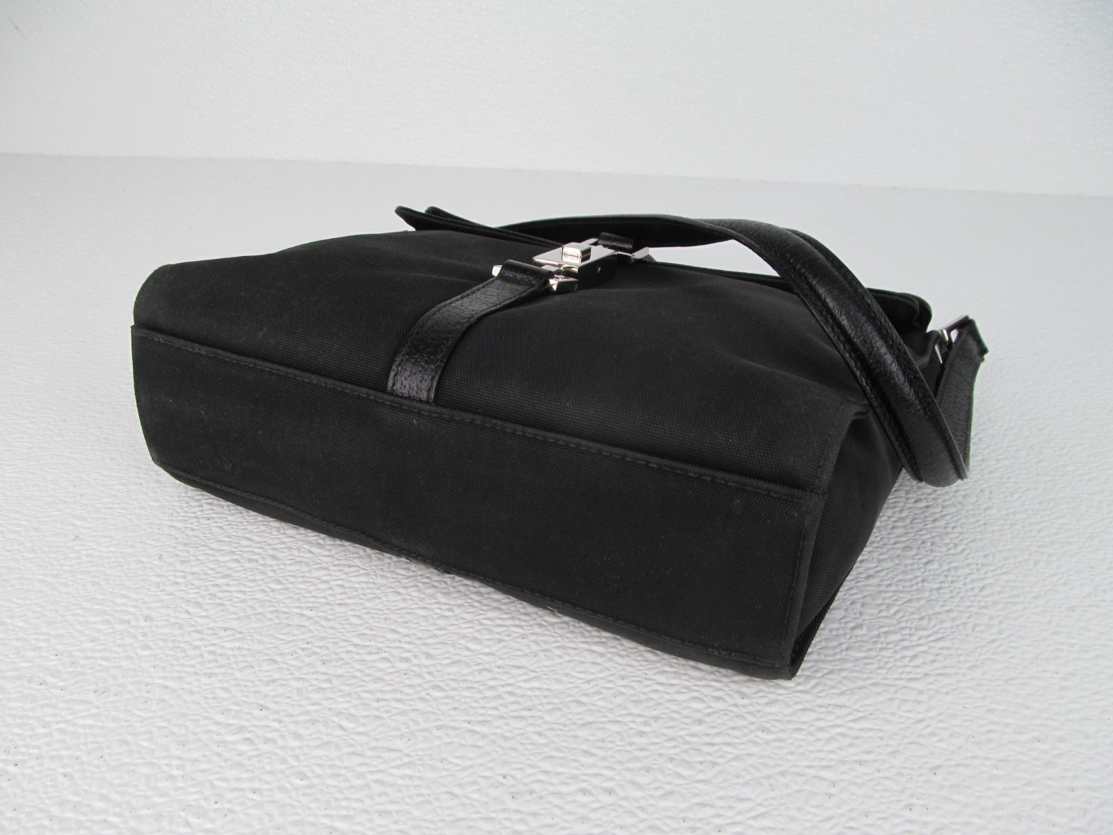 Gucci Jackie Black Canvas Small Shoulder Bag 0013734 001998 Vintage