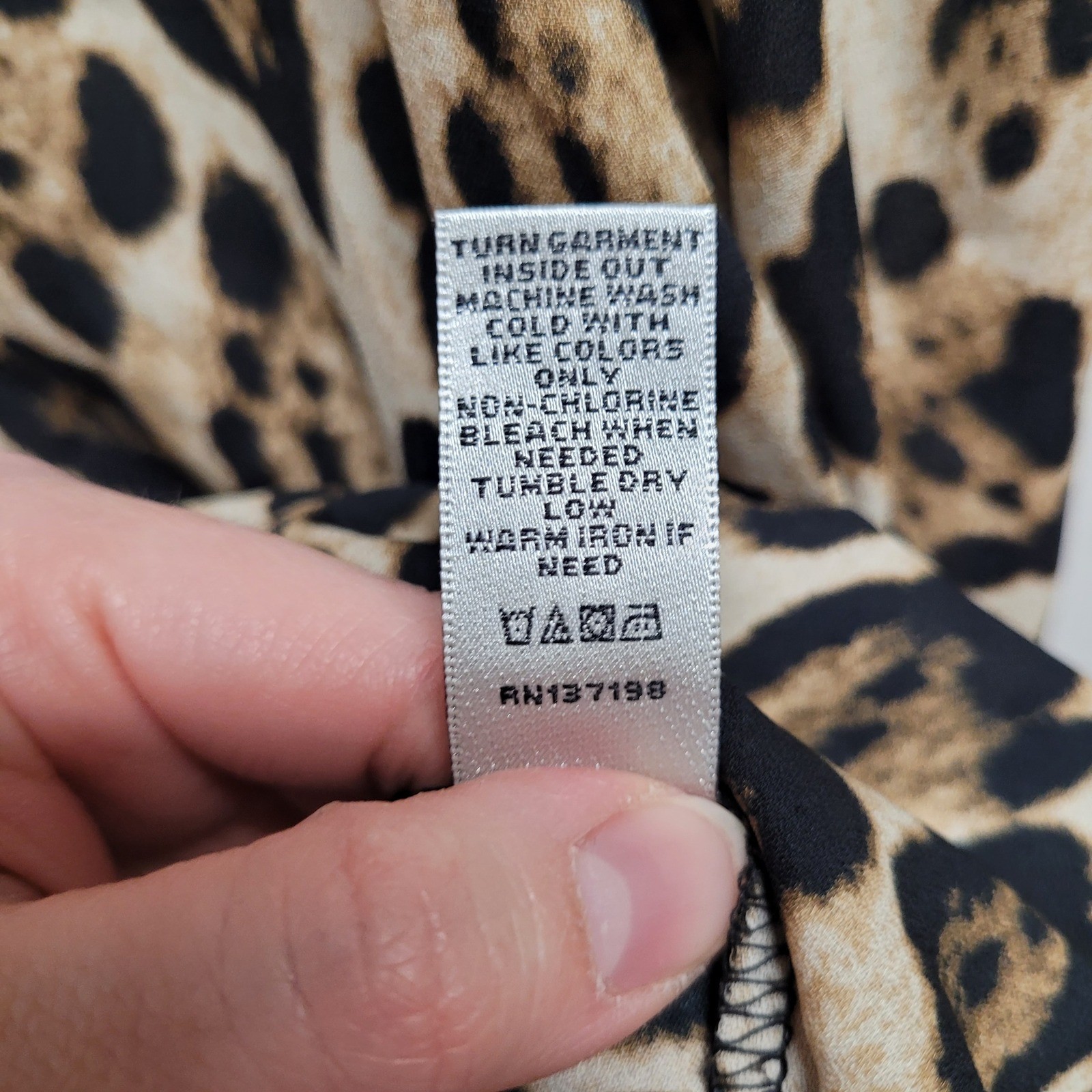 Neiman Marcus Womens Leopard Print Button Down Blouse Long Sleeve Brown Tan L
