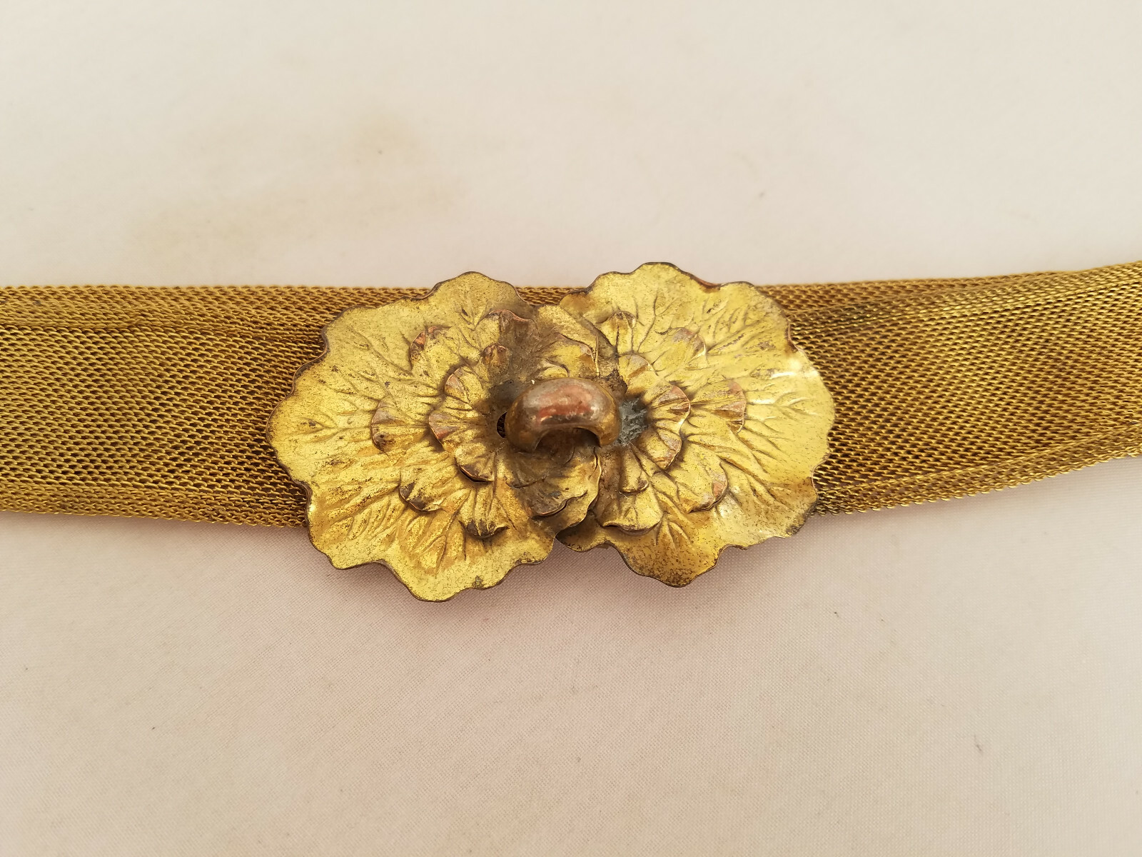 Antique Brass Mesh Belt Art Nouveau Floral Leaf Design Small Waist Natural