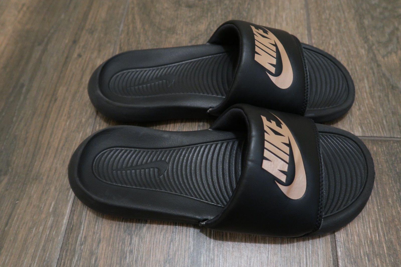 Nike Slide Sandal Black Size US 7