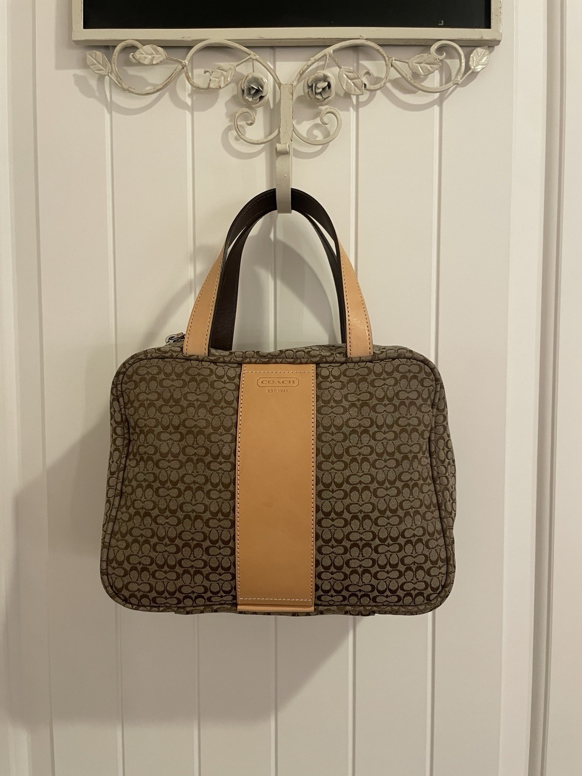 Coach Signature Logo Brown Zip Satchel Top Handle, Lined Inner Pockets