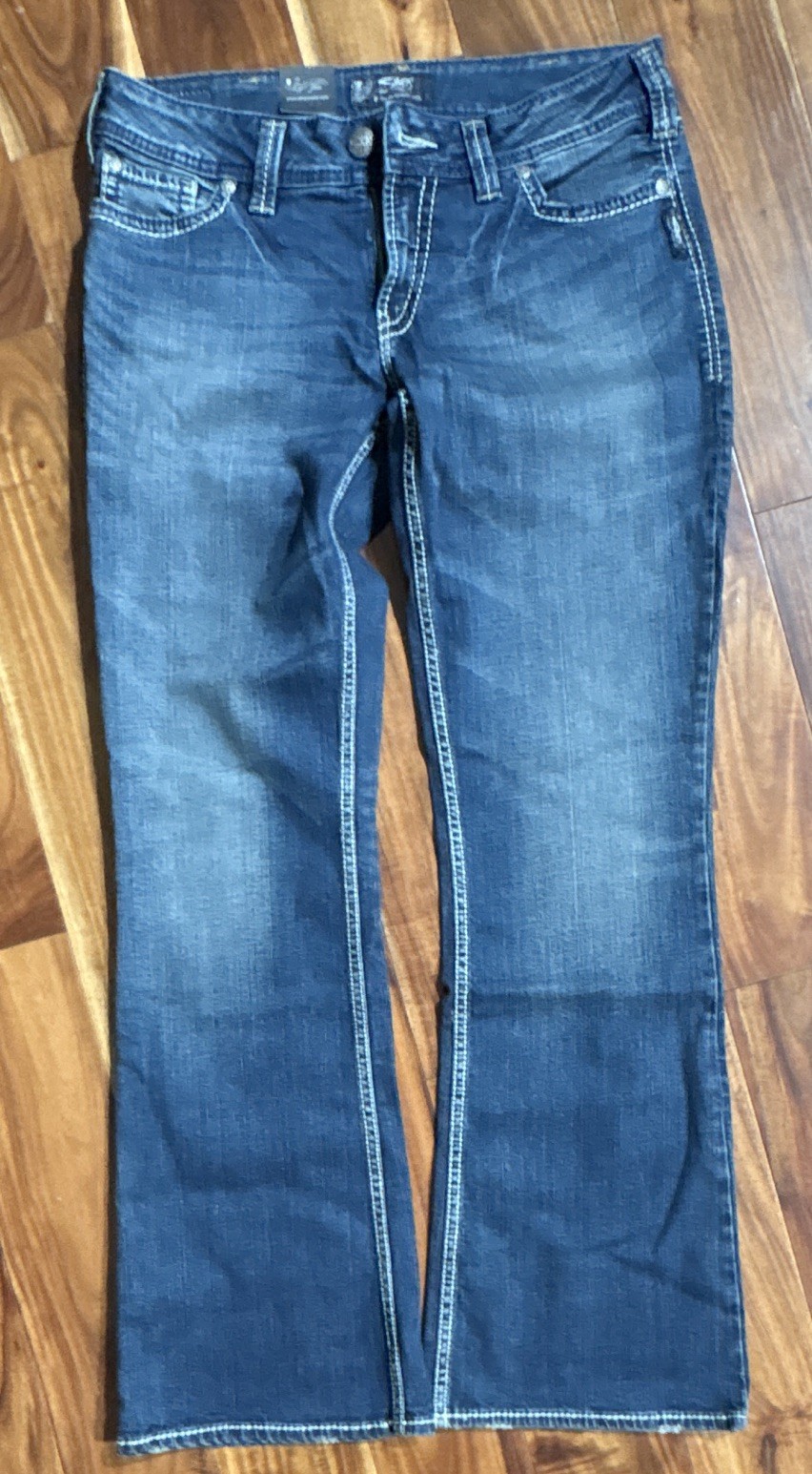 Silver Jeans Co. Women’s Bootcut Mid Rise Curvy Fit Medium Wash Blue Jeans 32×32