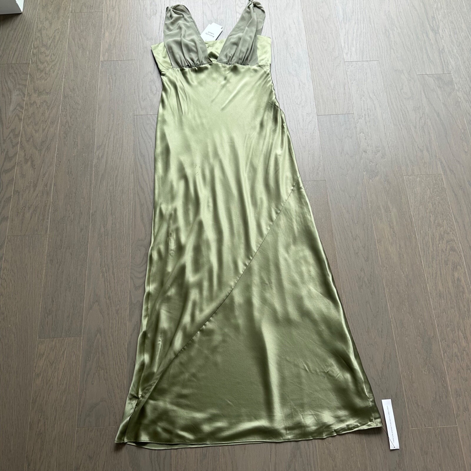 Reformation Lune Silk Maxi Dress Artichoke Green – Size 10 – with tags