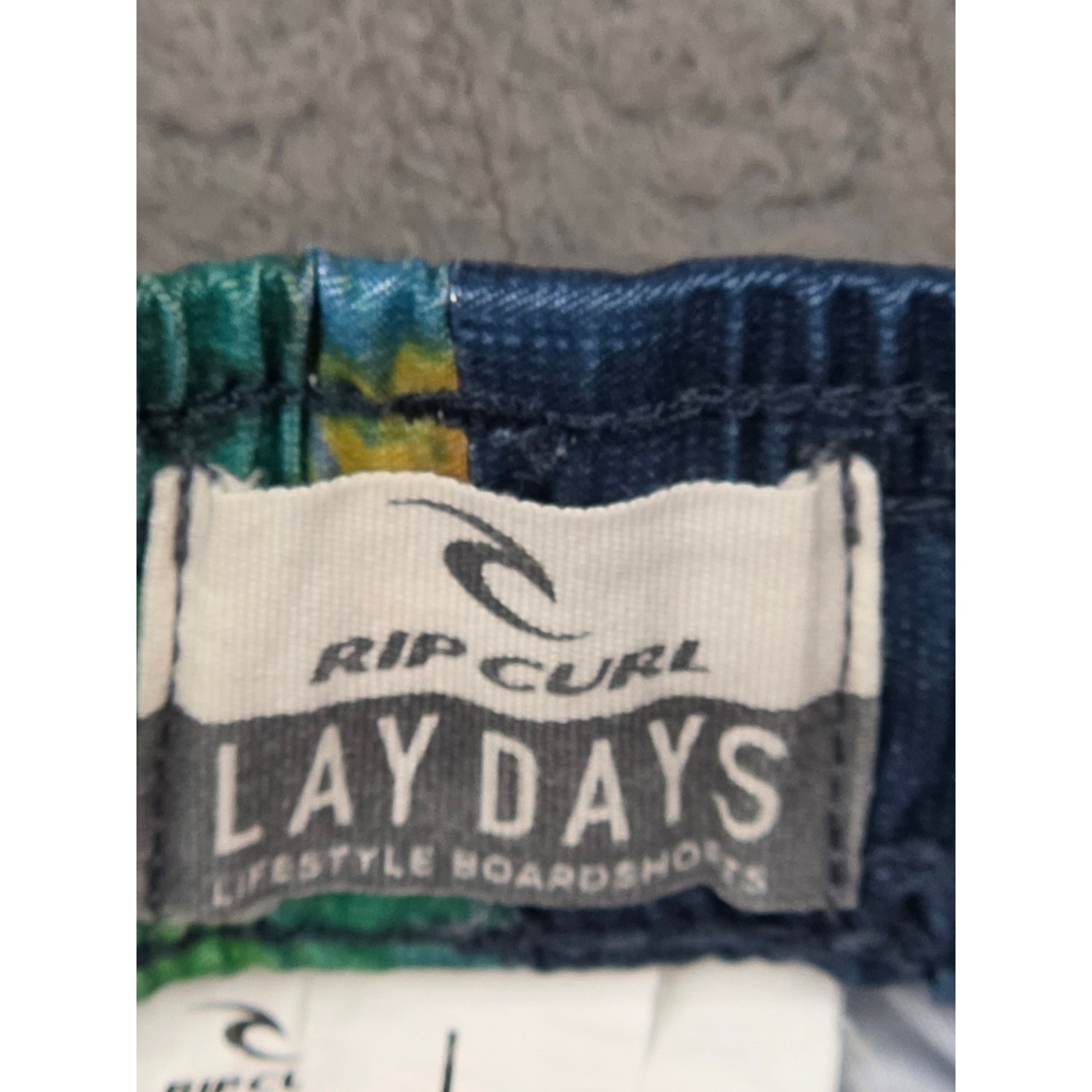 Rip Curl Lay Days Mens Navy Tropical Parrot Palm Boardshorts Size Large L