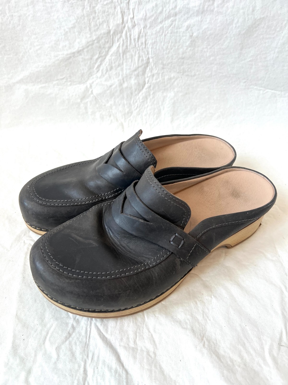 Dansko shoes Bel Mules dark gray leather oiled EU 40 9.5 10 womens slip on clog