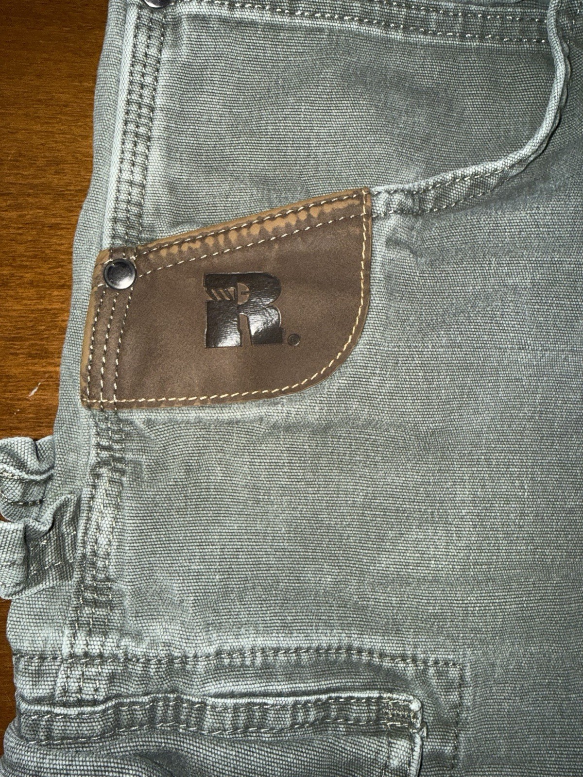 Wrangler Riggs Workwear Men’s Gray Canvas Cotton Cargo Shorts 10″ Inseam