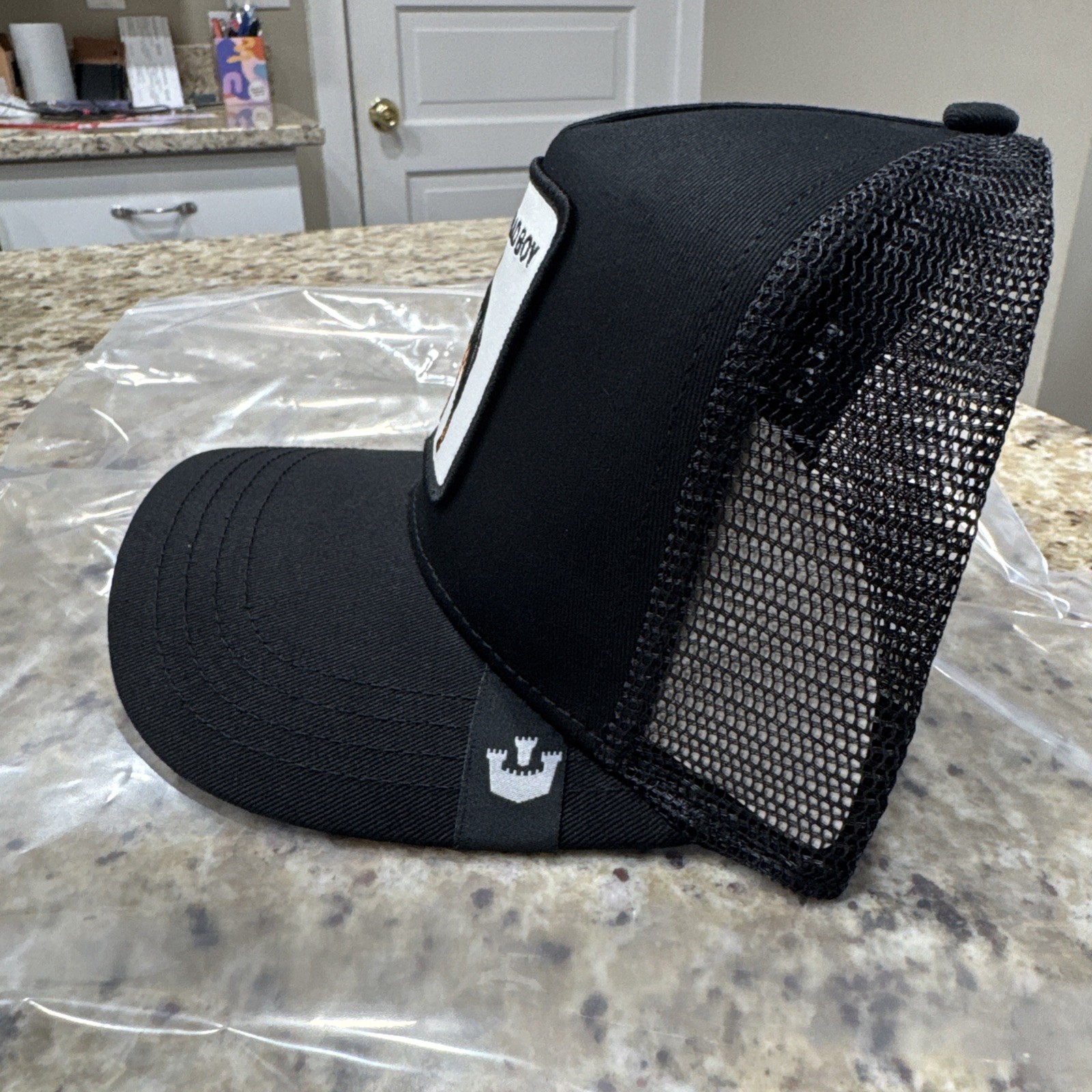 Goorin Bros men’s trucker hat. Dog patch. Black. Adjustable mesh back. Bad Boy!
