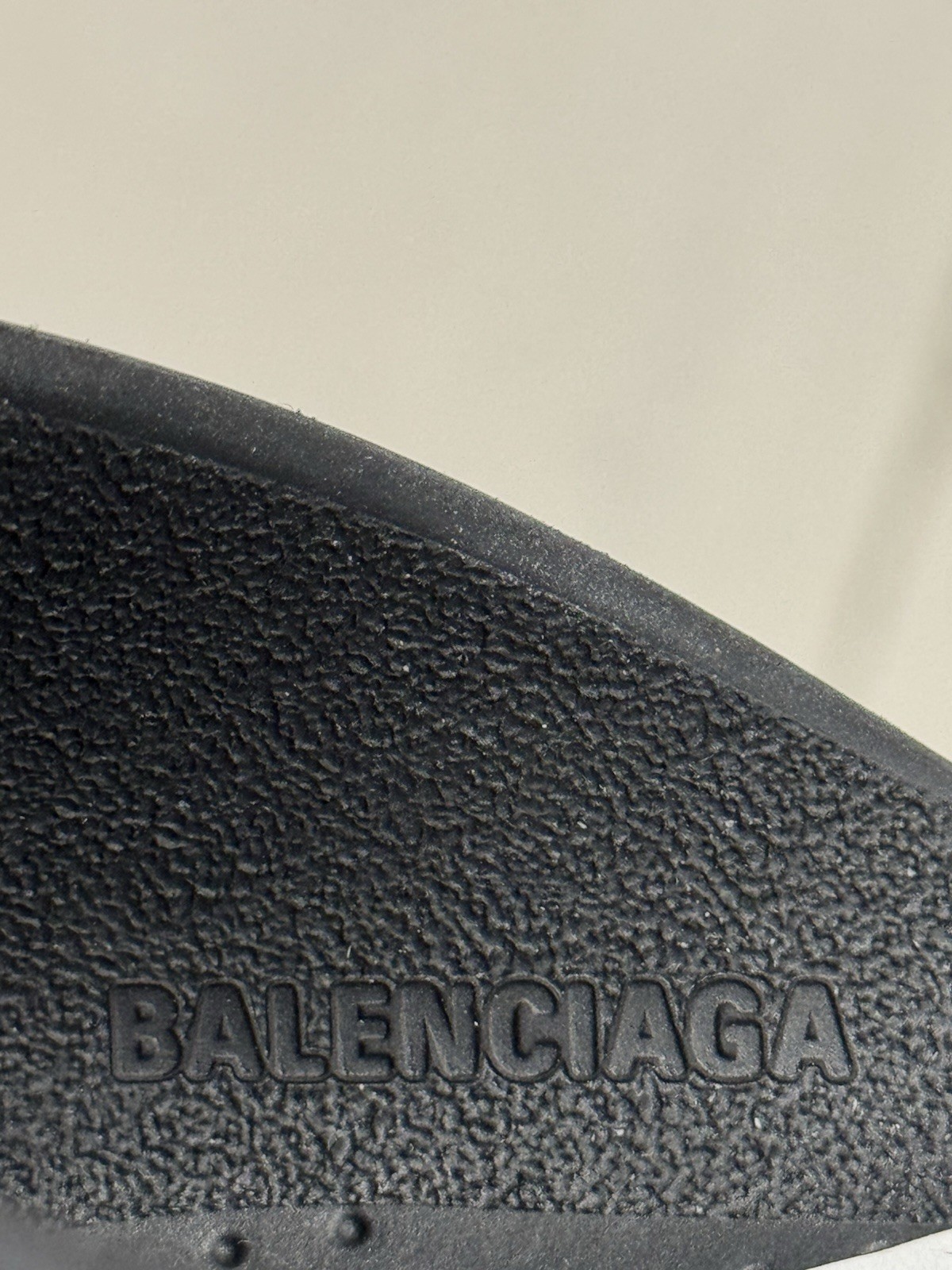 Balenciaga Zero Men’s Black Slip-On Low Top Sneaker Athletic Casual
