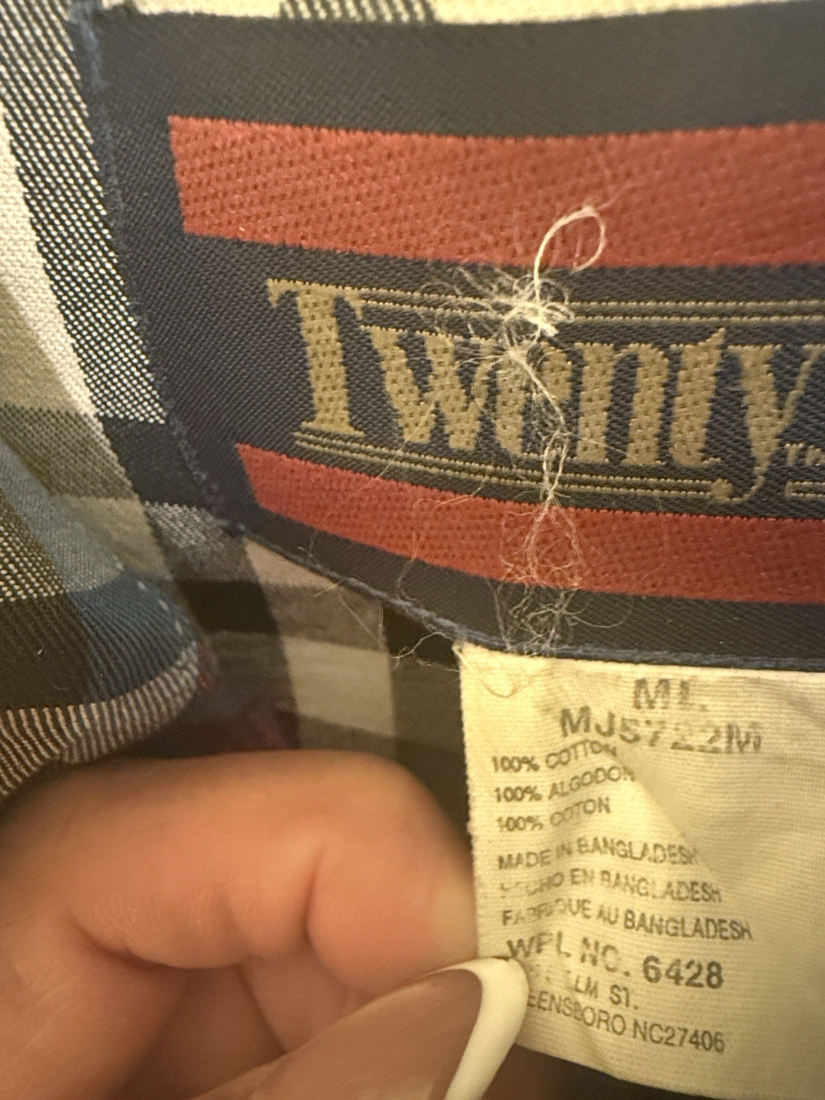 TwentyX Men’s M Blue/White/Red Plaid Long Sleeve Cotton Button-Up