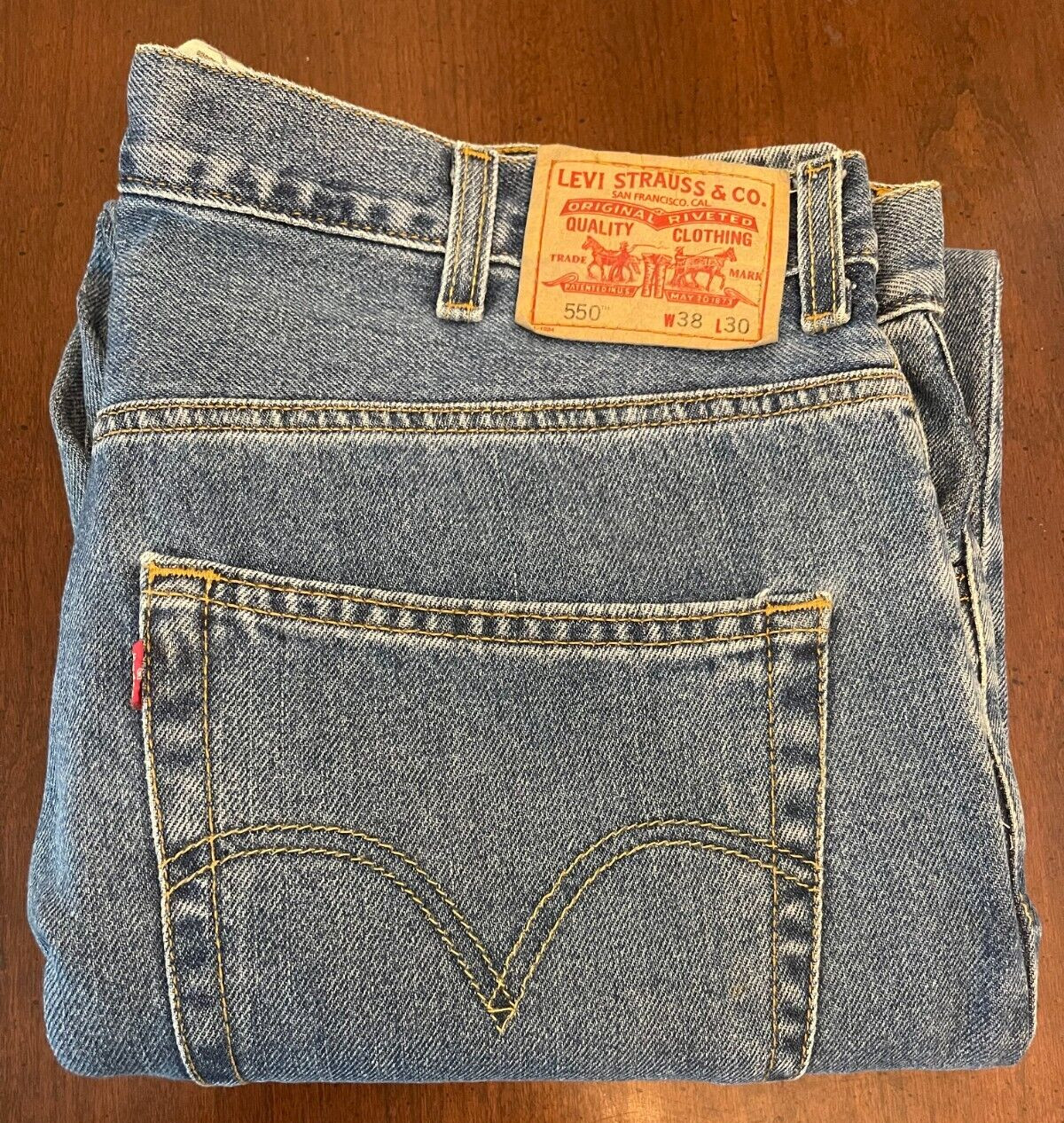 Vintage Levi’s 550 Relaxed Fit Jeans Mens 38×30 (Actual 38×29) Blue Jean Denim