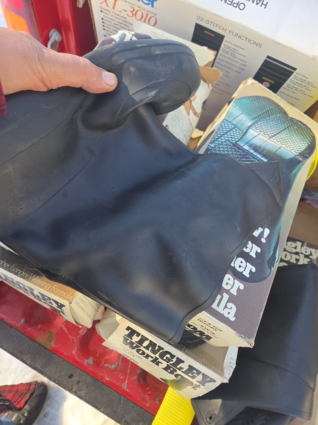 ONE PAIR ONLY TINGLEY RUBBER WORK BOOT STOCK NO 1400 MEDIUM 8-9 1/2 SELLING MORE