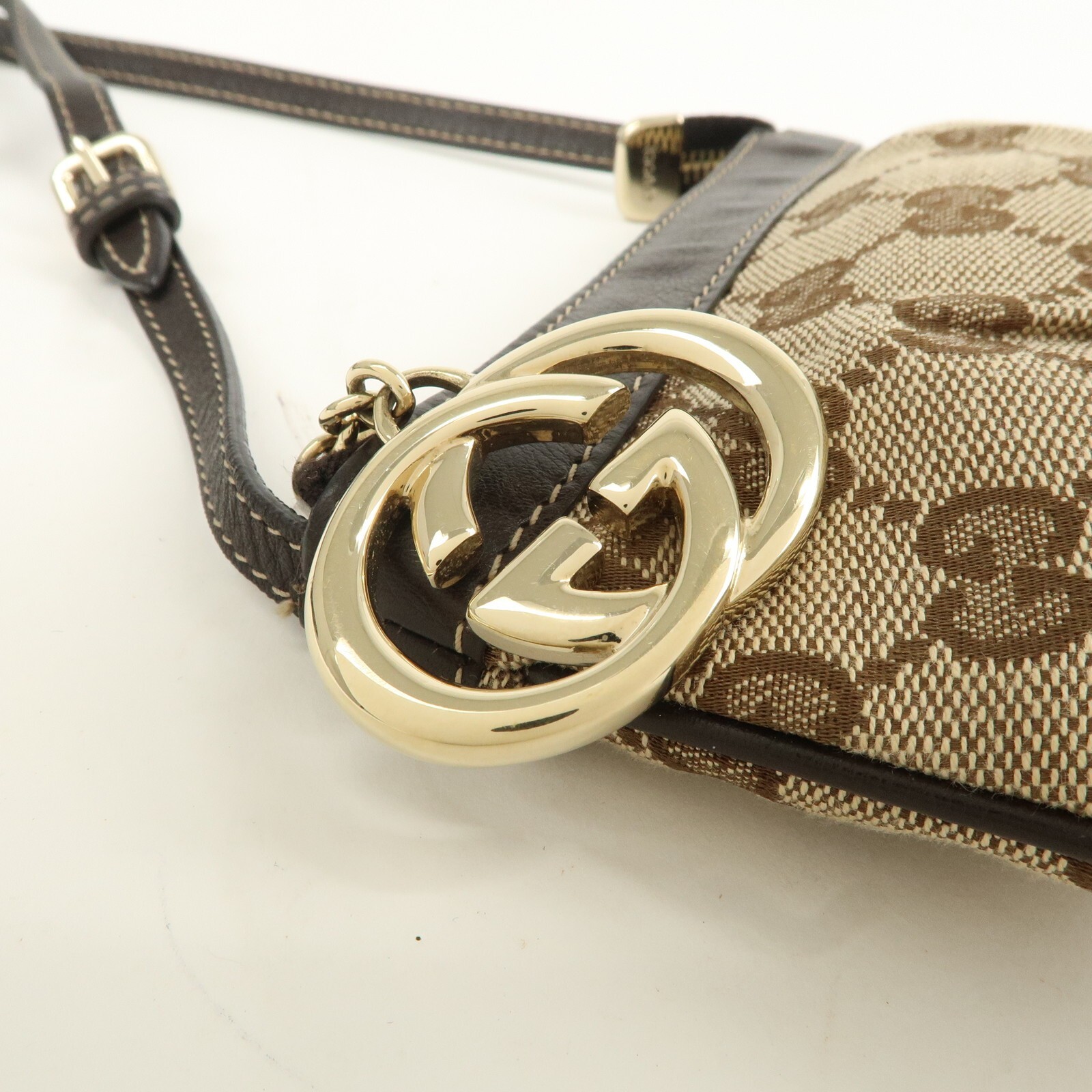 GUCCI Interlocking G GG Shoulder Bag Canvas Leather 212216 Auth Used