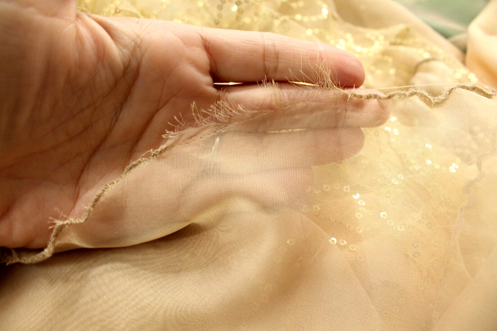 LA FEMME Champagne CHIFFON Beaded/Sequin ONE-SHOULDER Prom/Homecoming Dress Sz 4